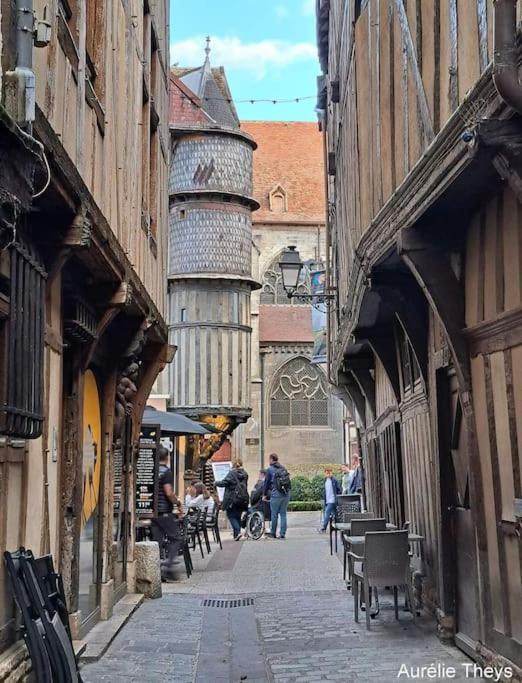 Le Clos Guivet Troyes Exterior photo